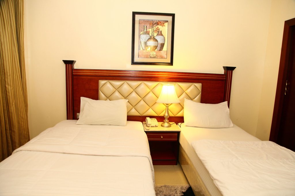 Saffron Hotel 19