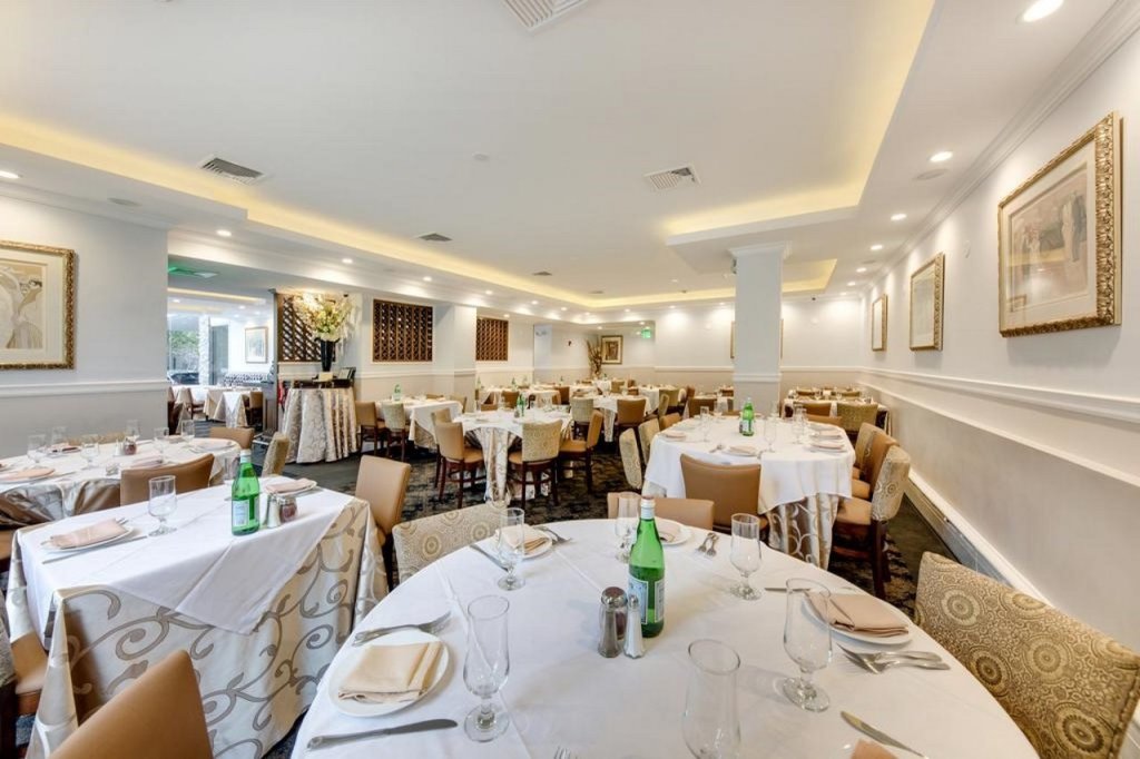 Saffron Hotel 6