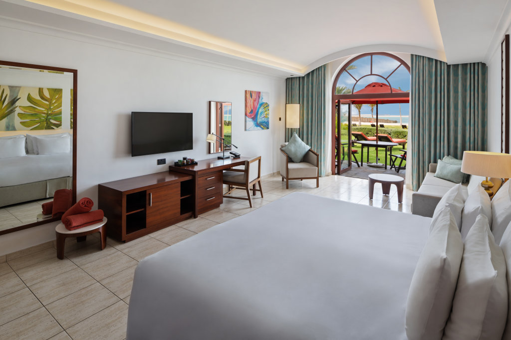 JA Palm Tree Court 13