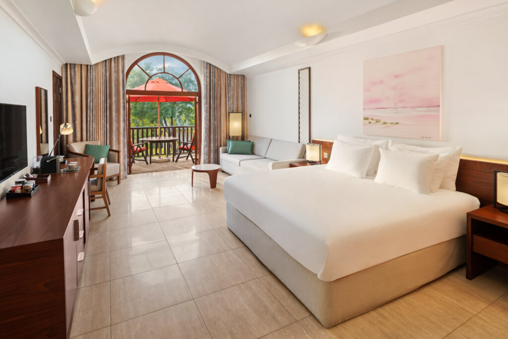 JA Palm Tree Court 7