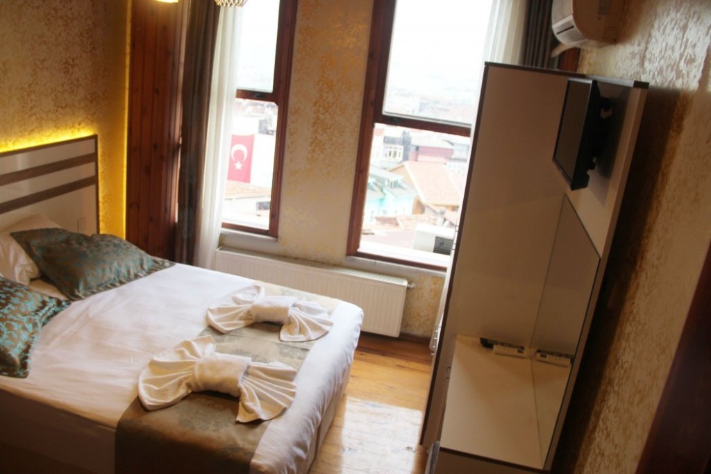 Theodian Hotel 8
