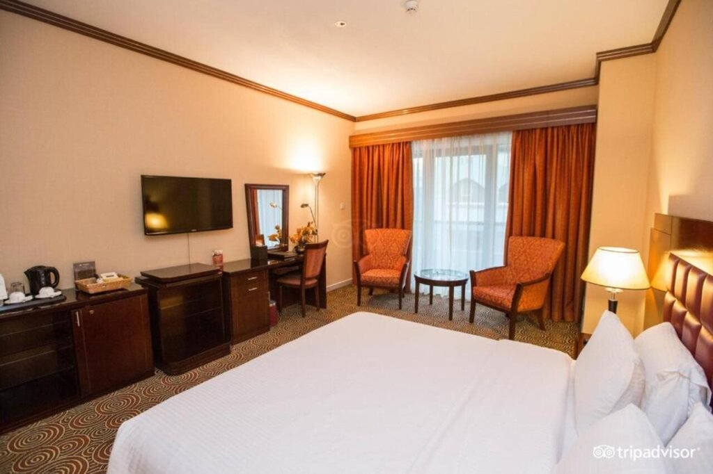 Grand Central Hotel 12