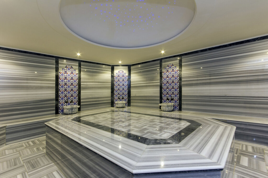 Dencity Hotel 24