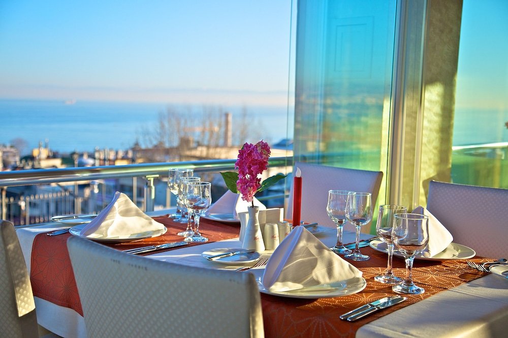 Lady Diana Hotel 7