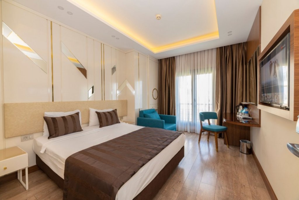 The Byzantium Hotel & Suites - Special Class 6