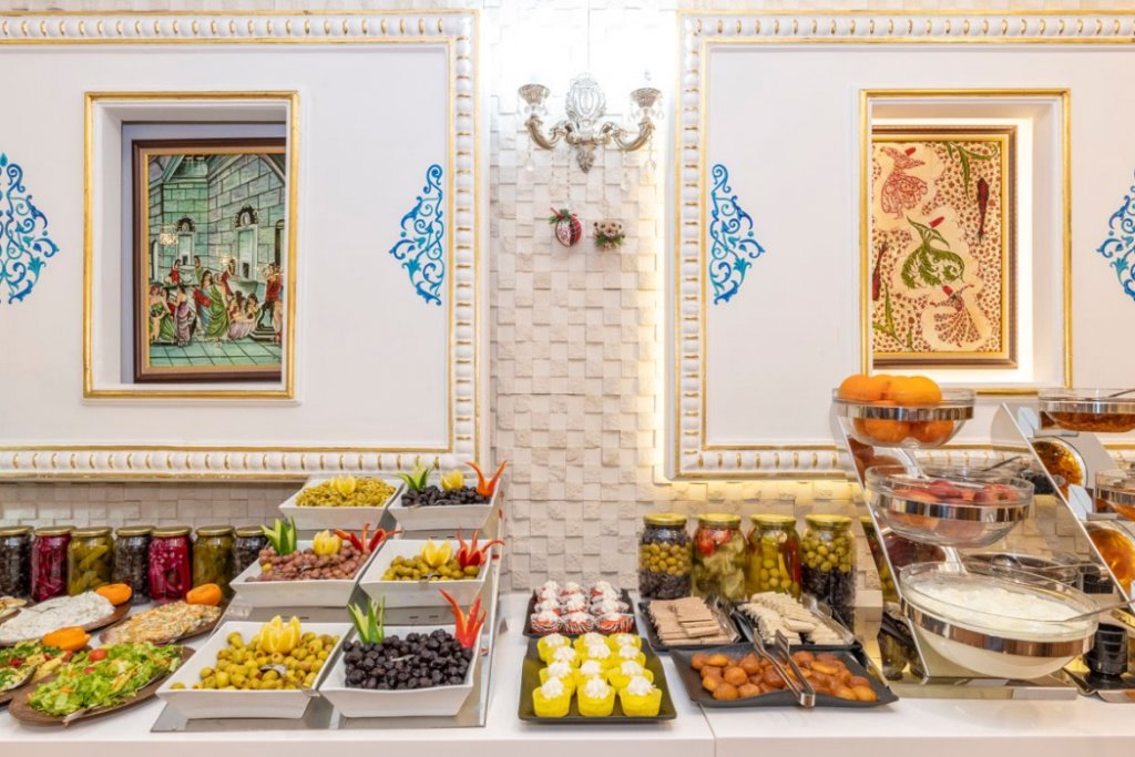 The Byzantium Hotel & Suites - Special Class 8