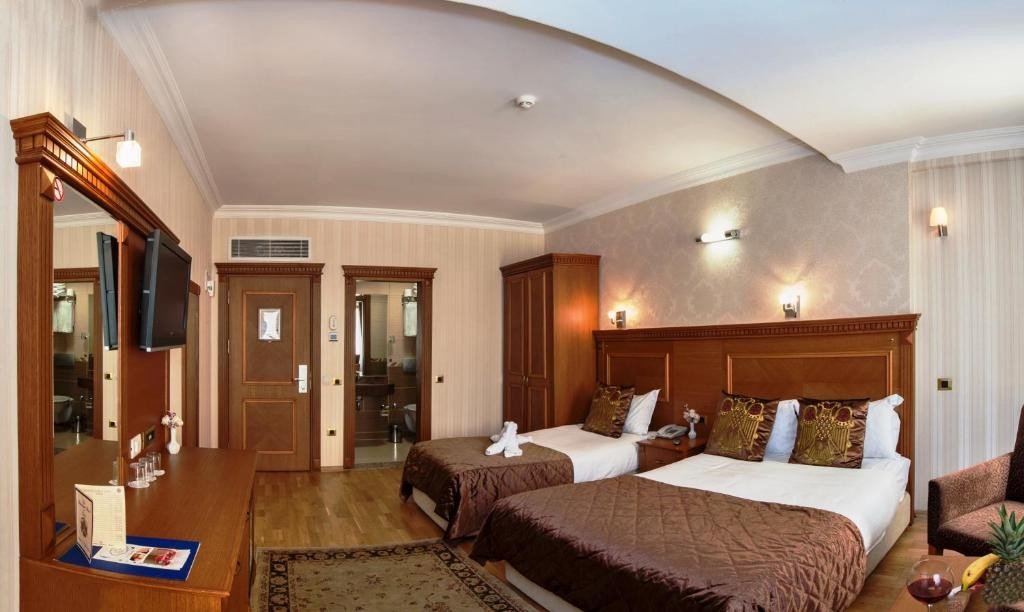 The Byzantium Hotel & Suites - Special Class 9