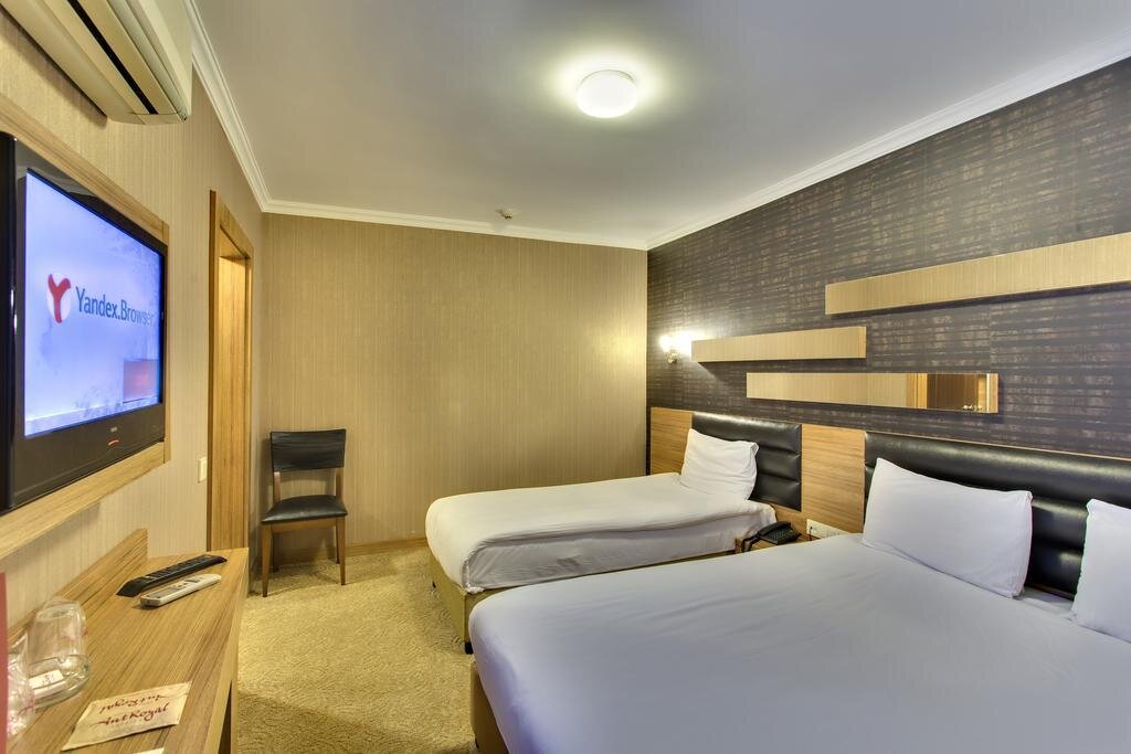 Hotel Antroyal 21