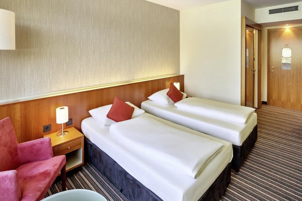 Austria Trend Hotel Bosei 10