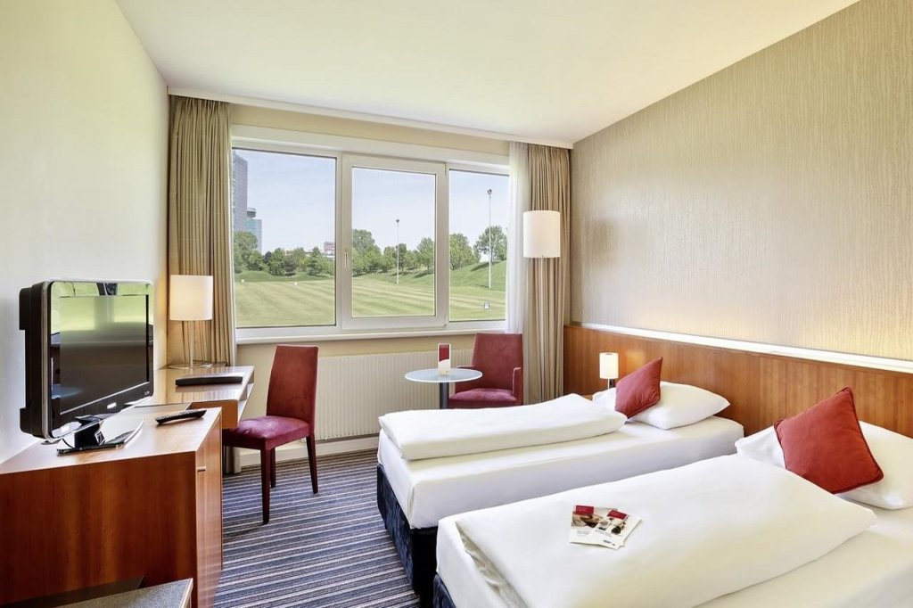 Austria Trend Hotel Bosei 11