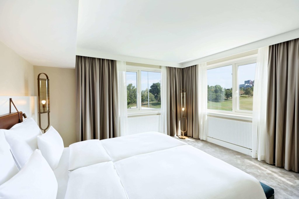 Austria Trend Hotel Bosei 4