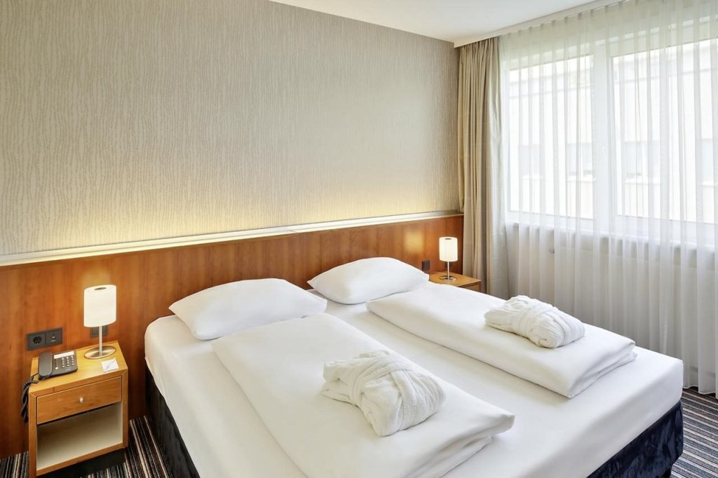 Austria Trend Hotel Bosei 9