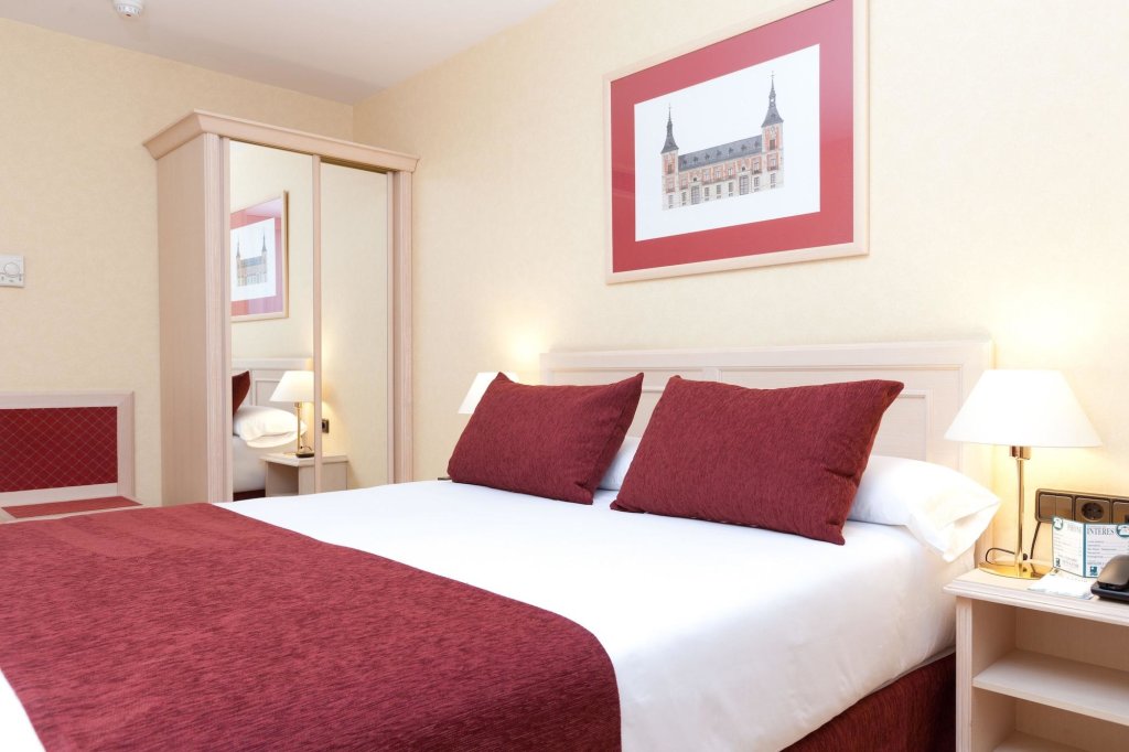 Senator Castellana Hotel 9