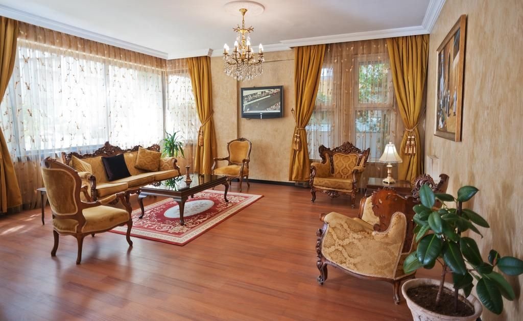 Triana Hotel 10