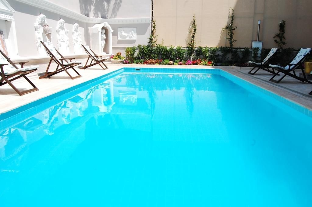 Triana Hotel 11