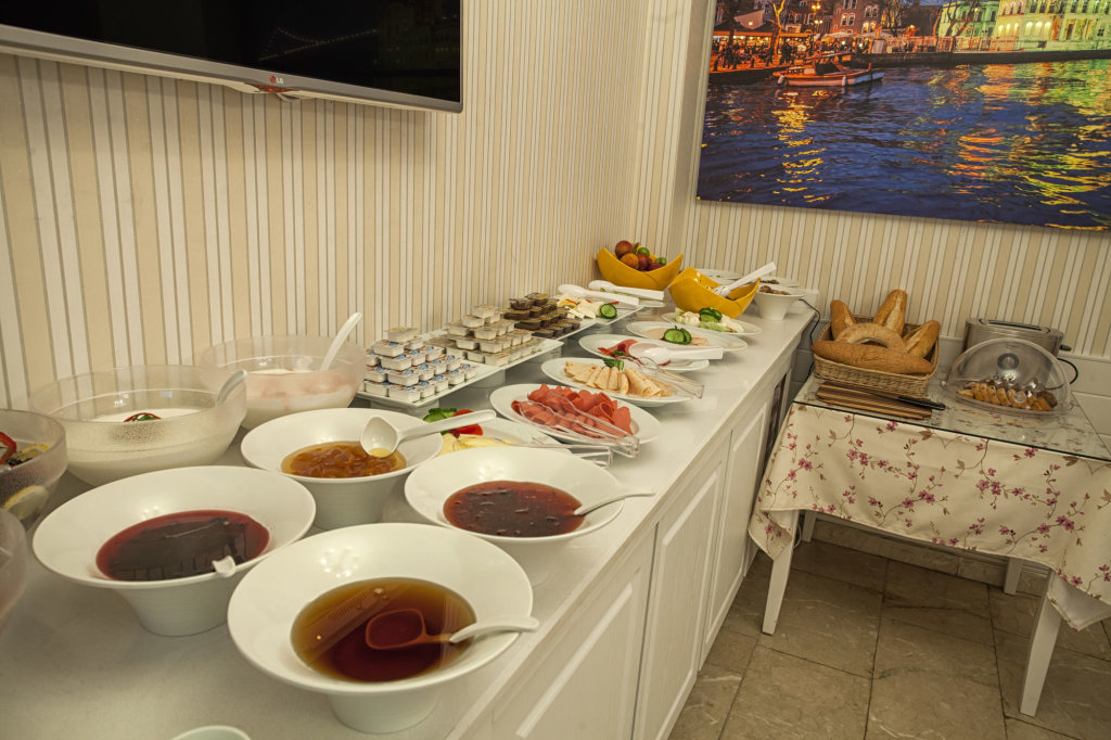 Miran Hotel 13