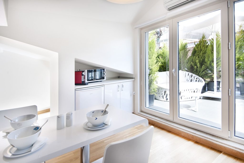 Nuru Ziya Suites 23