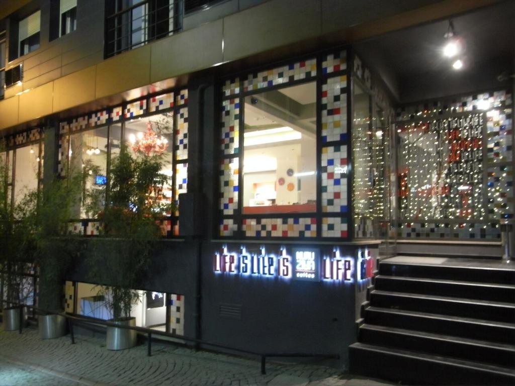 Nuru Ziya Suites 9