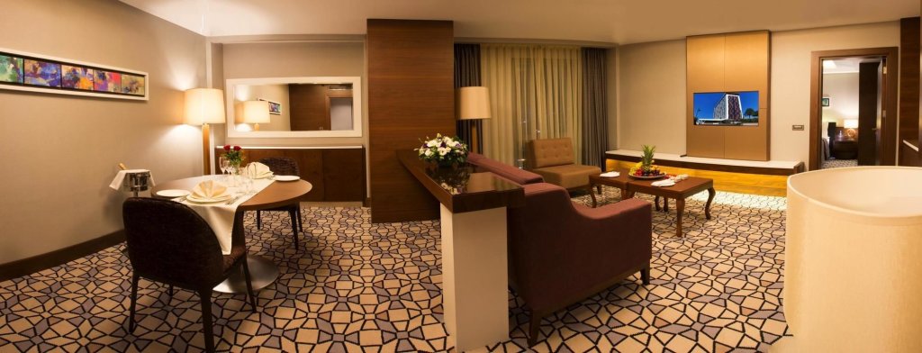 Grand Harilton Hotel 10