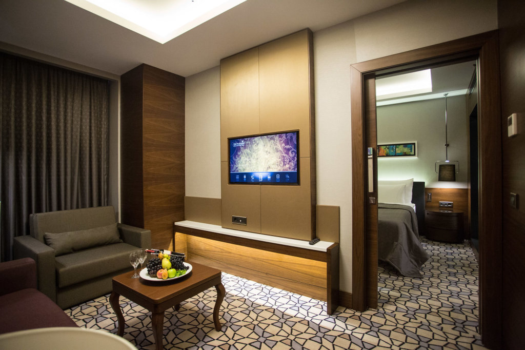 Grand Harilton Hotel 3