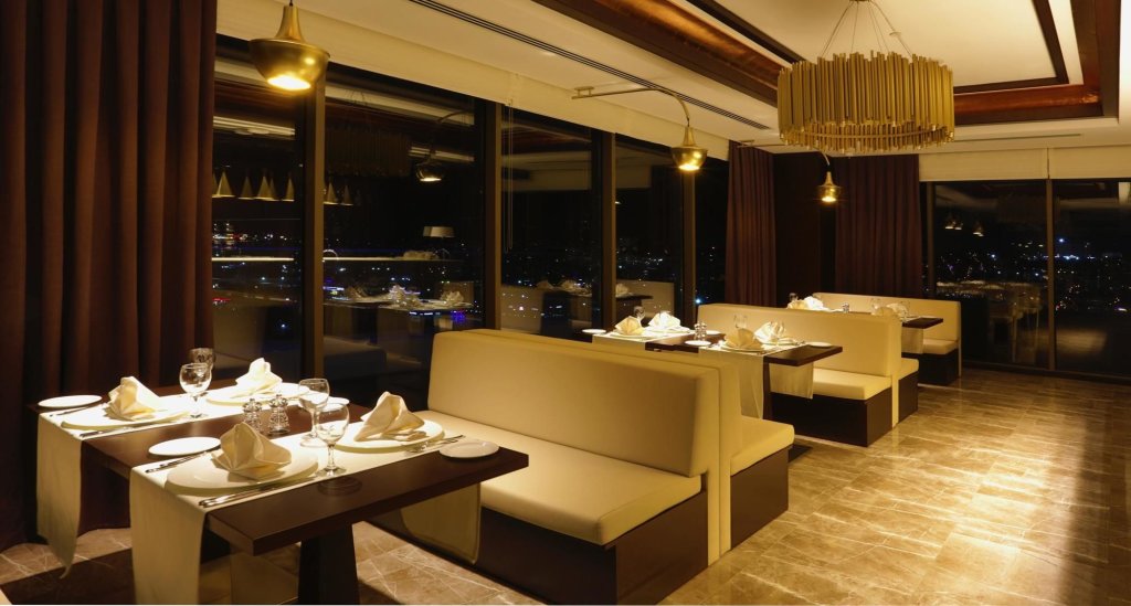 Grand Harilton Hotel 8