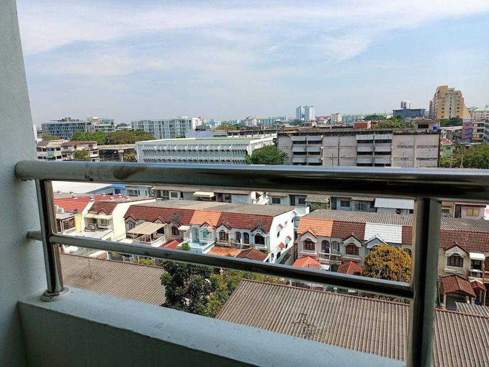 Viewplace Mansion 11