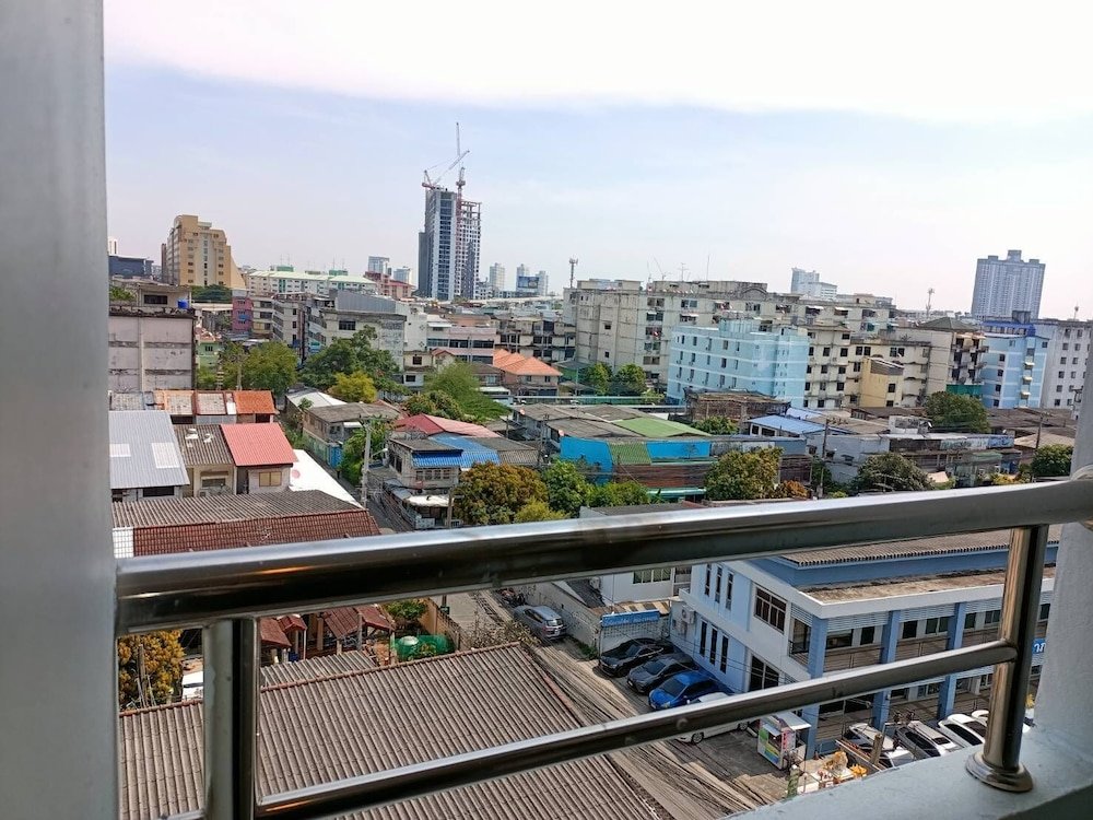 Viewplace Mansion 17
