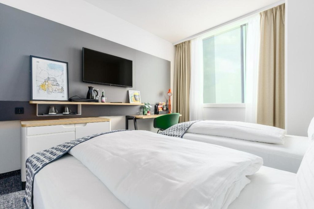 Holiday Inn Vienna - South, an IHG Hotel 18
