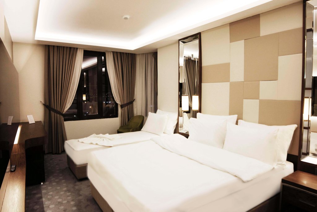The Biancho Hotel Pera 17