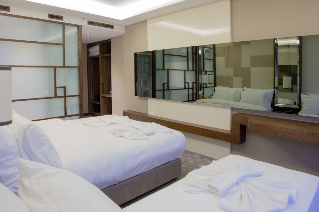 The Biancho Hotel Pera 21