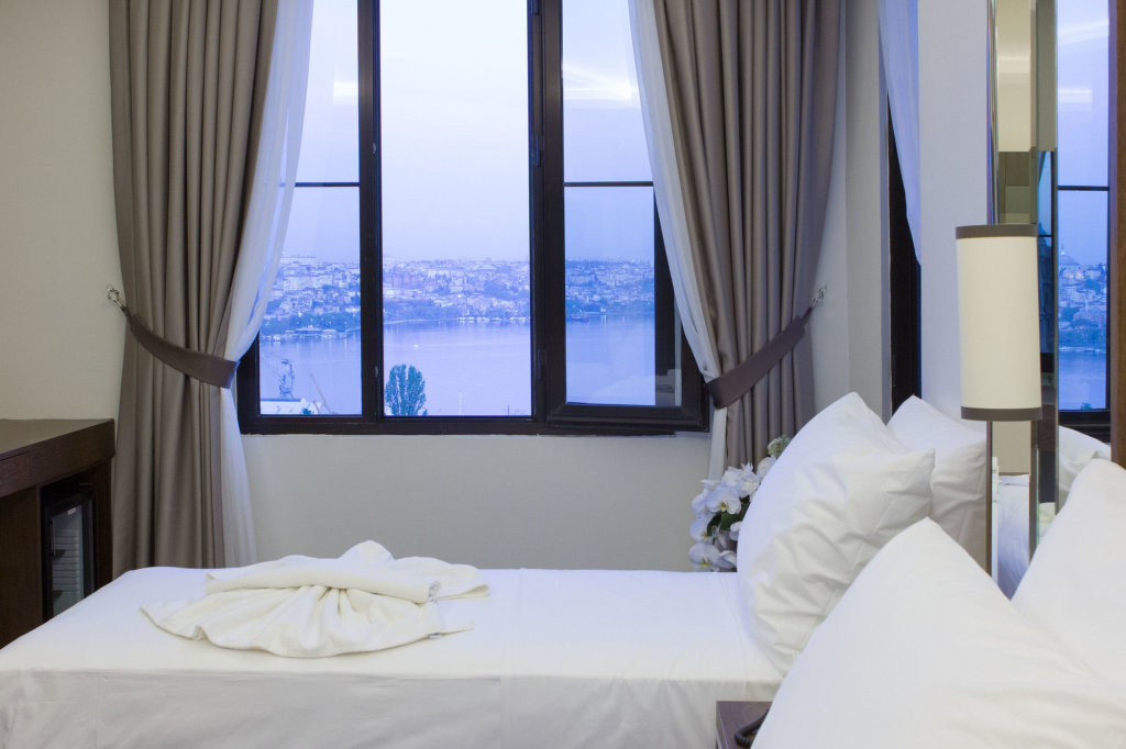 The Biancho Hotel Pera 7