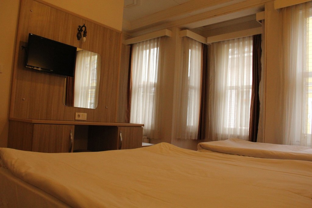 Jasmine Apartment 10