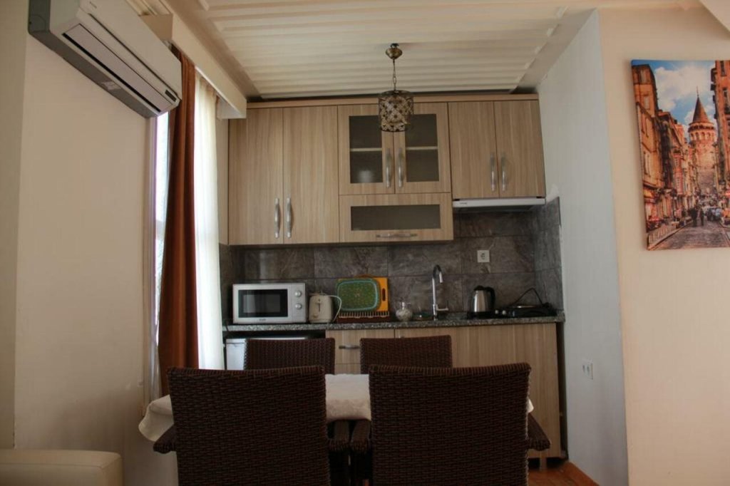 Jasmine Apartment 23