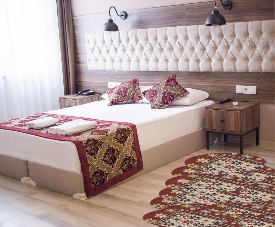 The Reina Istanbul 7