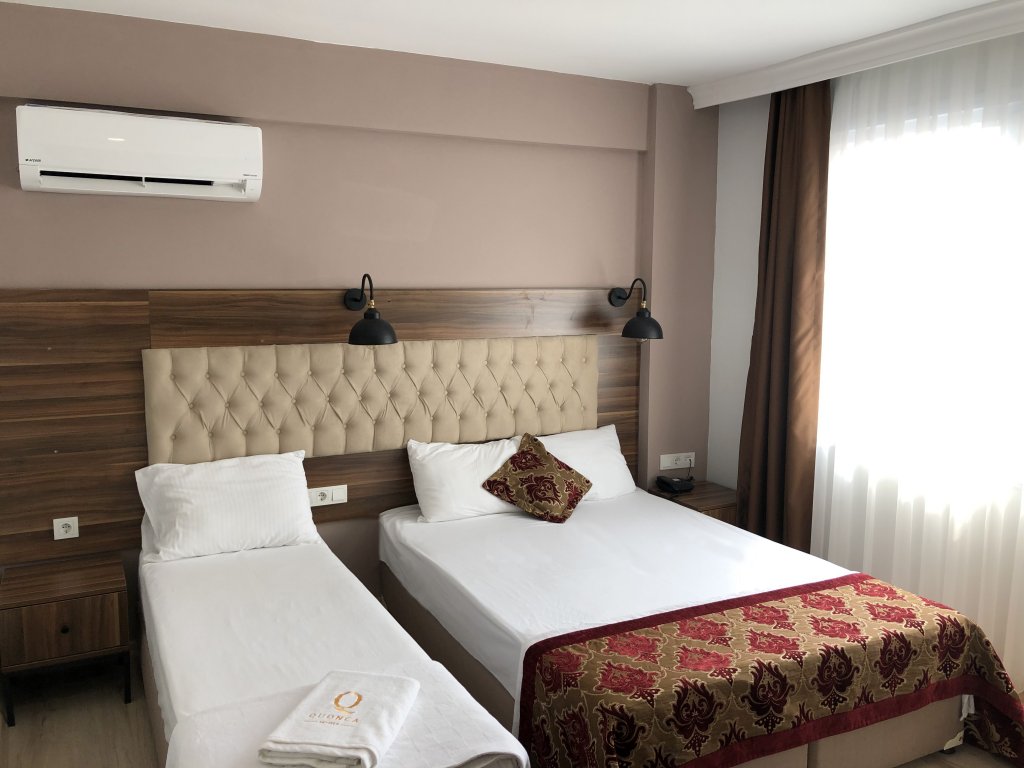 The Reina Istanbul 9
