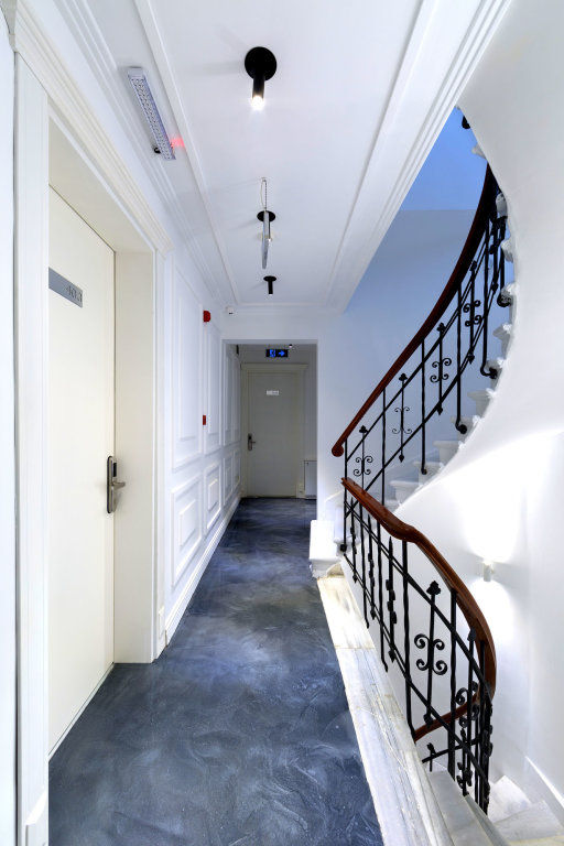 Walton Hotels Galata 16
