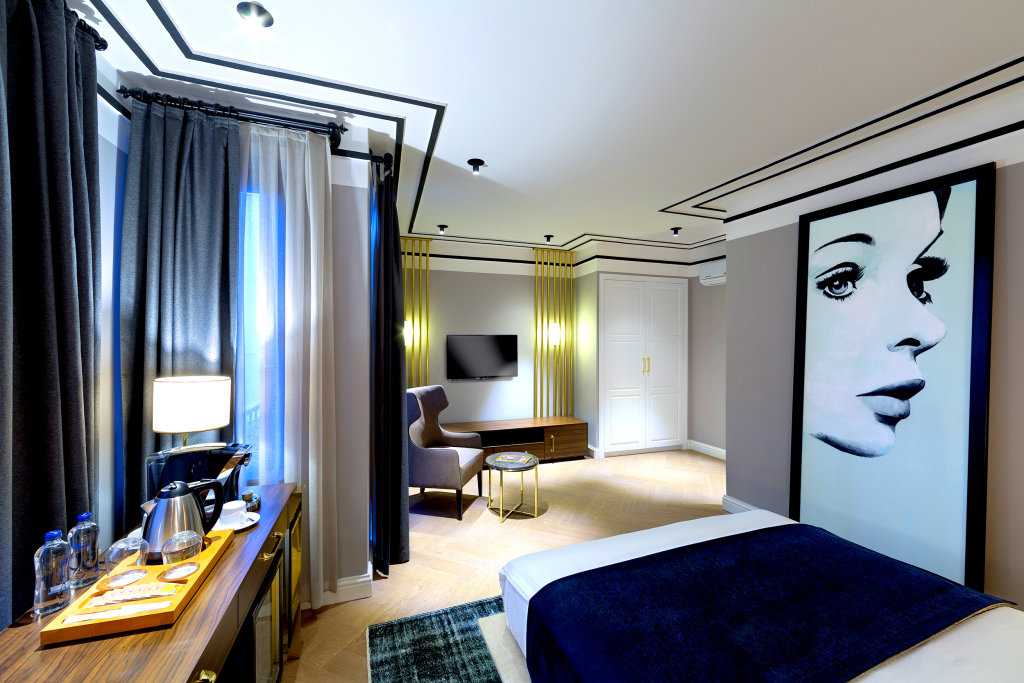 Walton Hotels Galata 24
