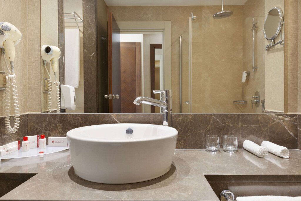 Ramada Plaza by Wyndham Antalya 15