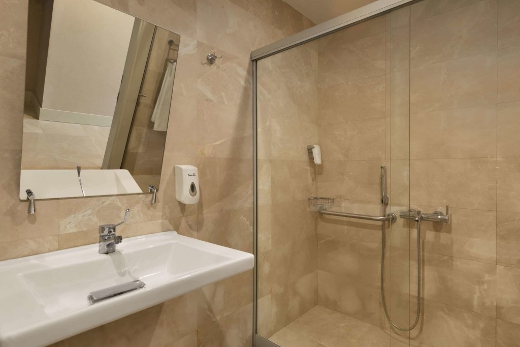 Ramada Plaza by Wyndham Antalya 17