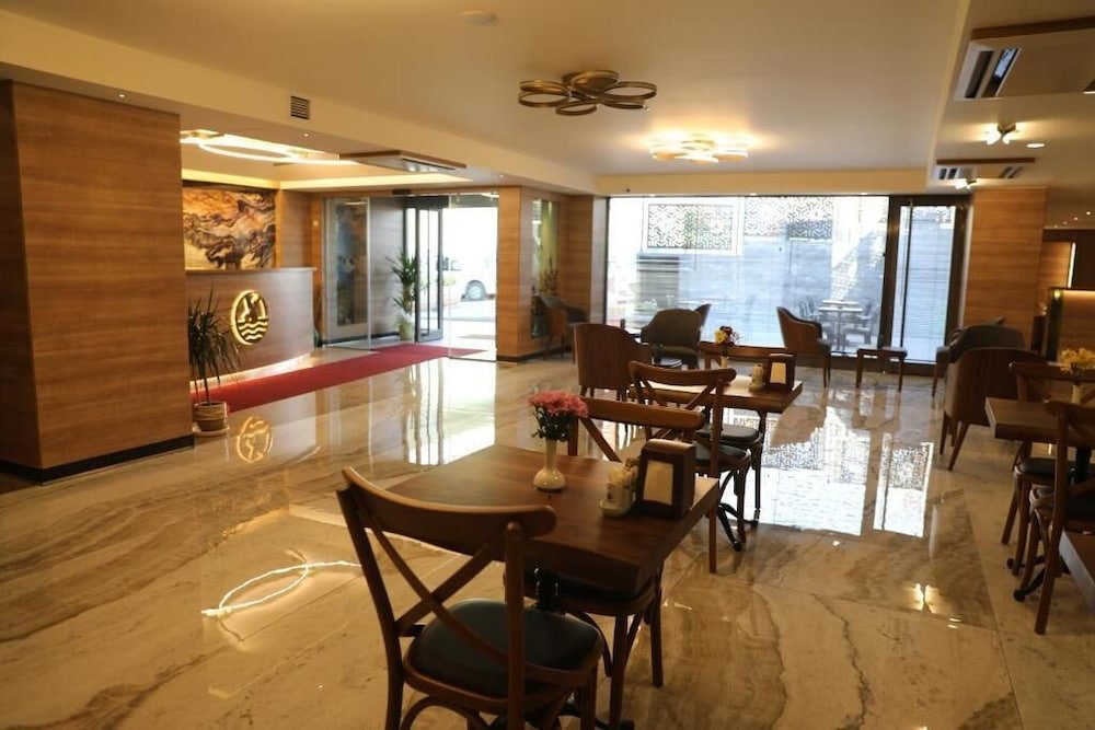 Radar Otel 12