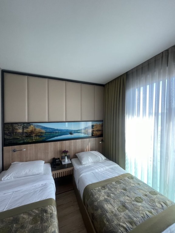 Radar Otel 8