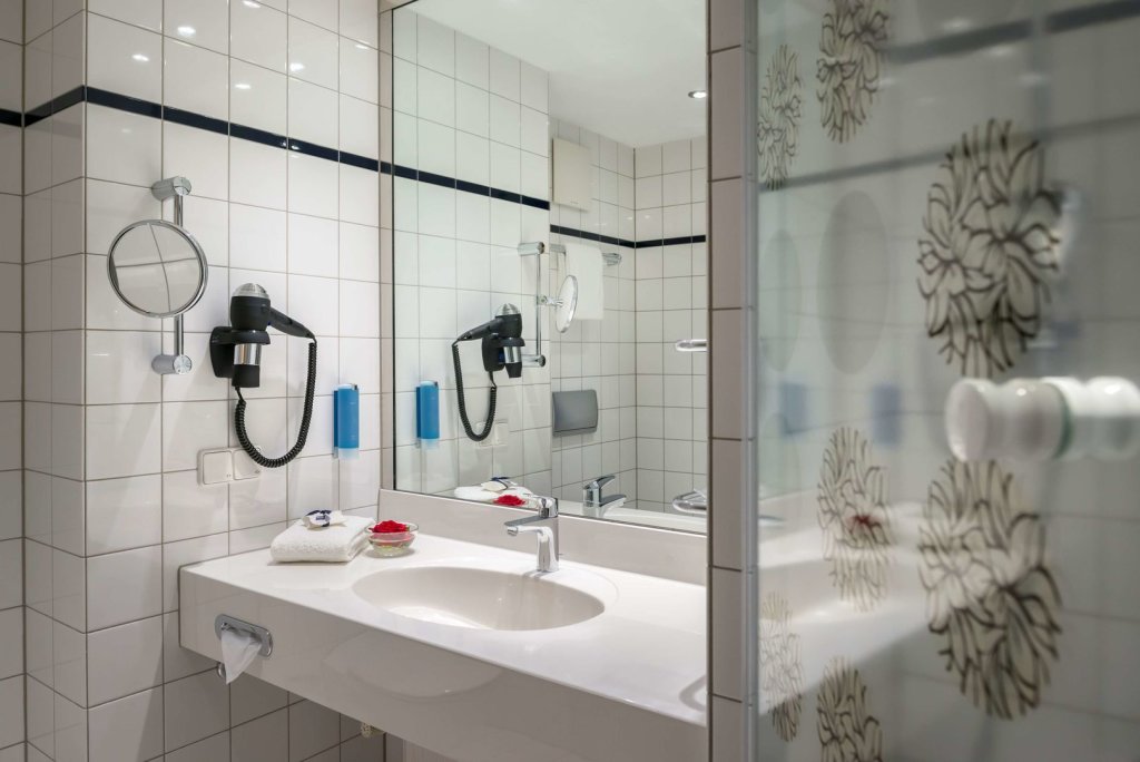 Dorint Kongresshotel Düsseldorf/Neuss 8