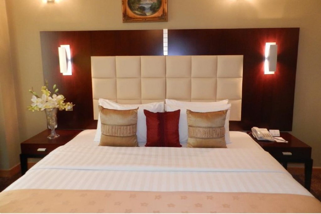 Sun & Sands Sea view hotel 3