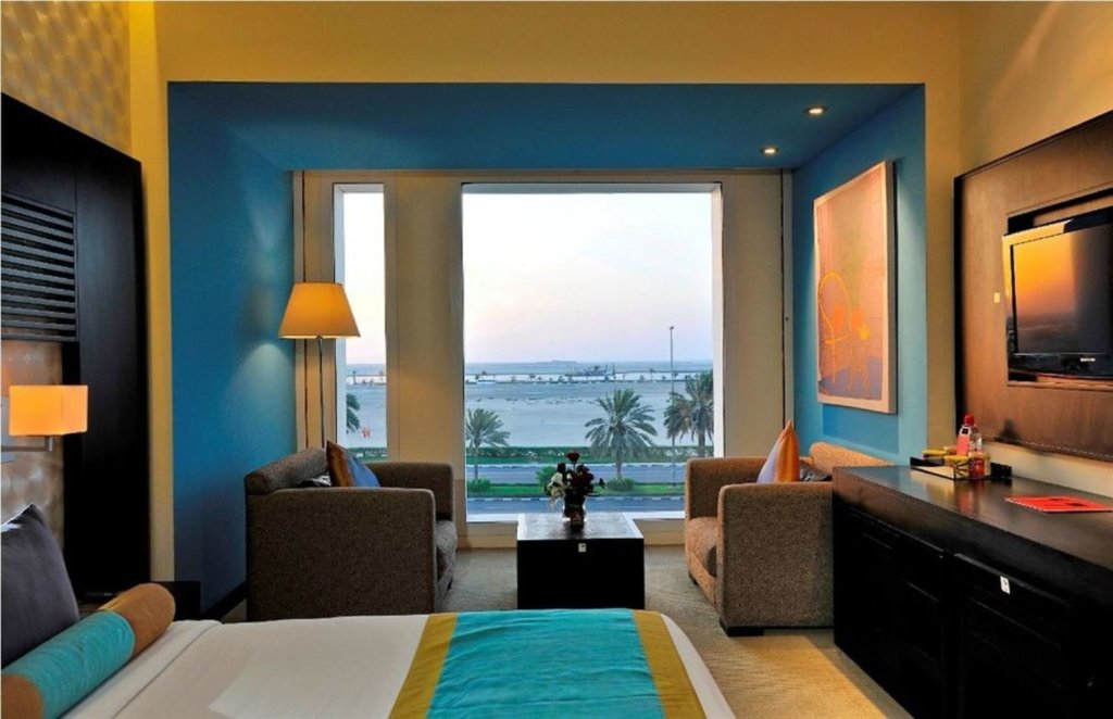 Hues Boutique Hotel 12