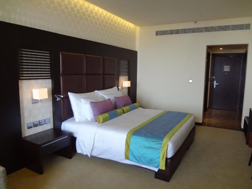 Hues Boutique Hotel 14