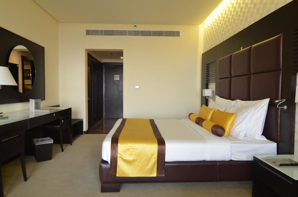 Hues Boutique Hotel 9