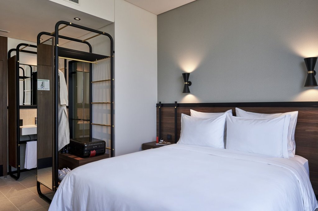 FORM Hotel Dubai, Dubai, a Member of Design Hotels 24