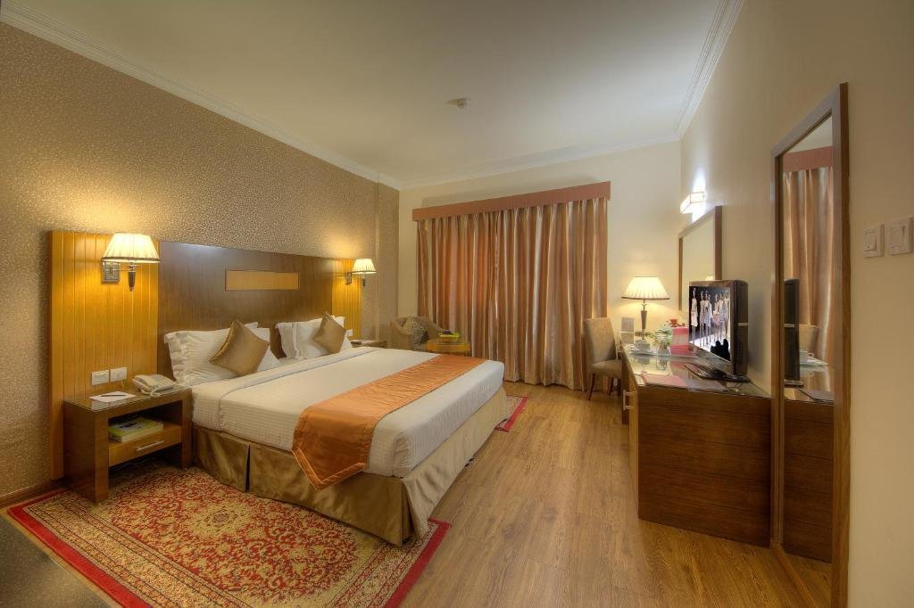 Fortune Pearl Hotel, Deira 23