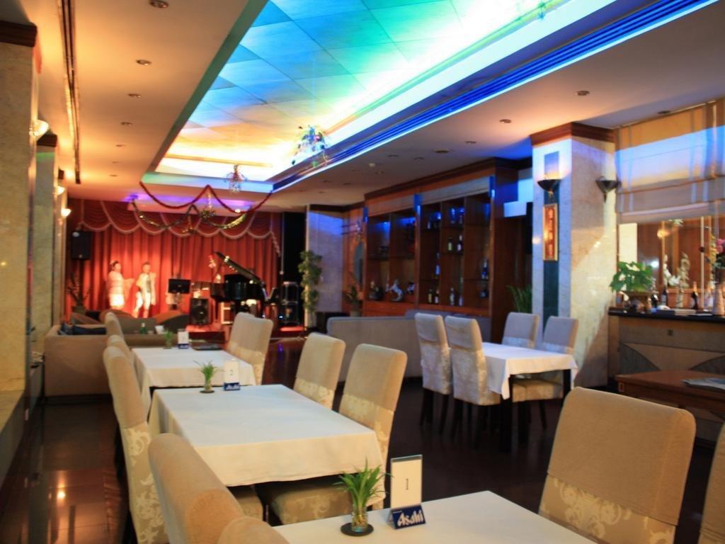 Summit Pavilion 15