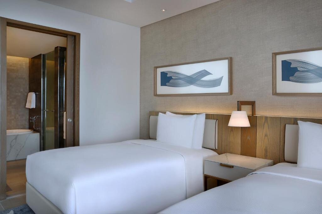 Hilton Abu Dhabi Yas Island 4